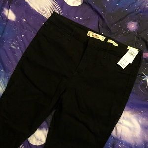 black high rise super skinny hollister jeans 🖤